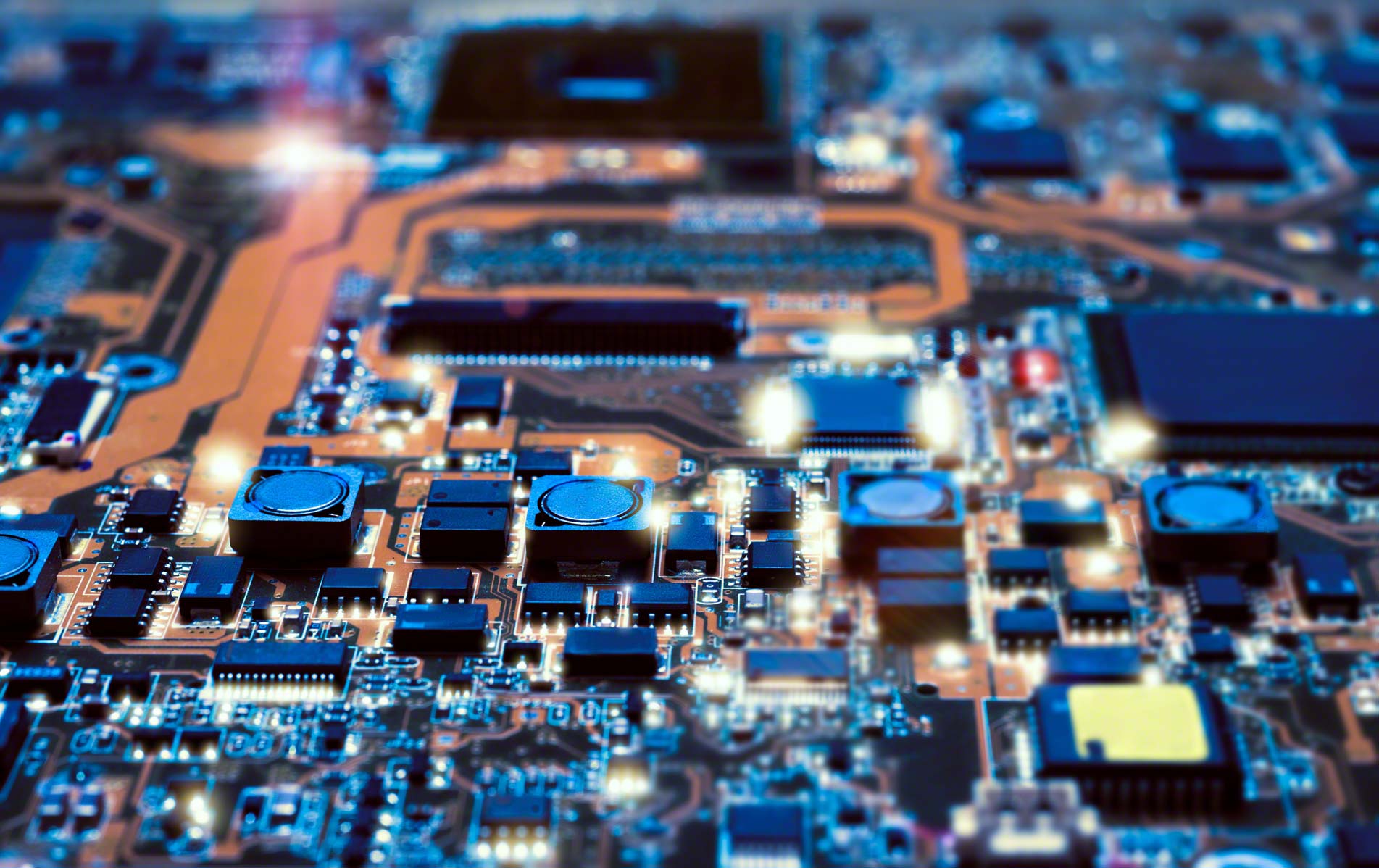 Servicii hardware