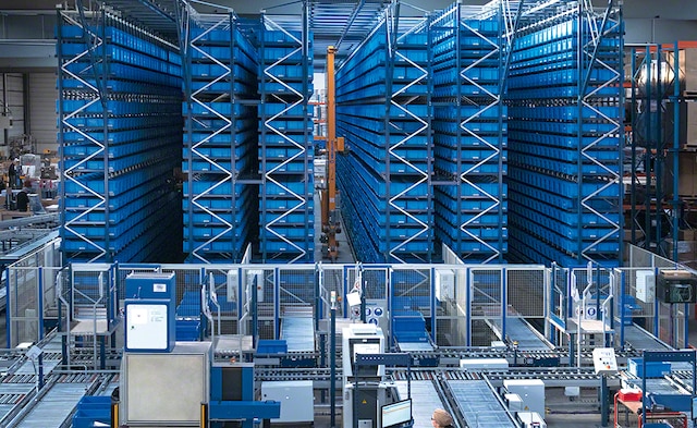 Depozitul SAM Outillage pentru cutii din Franța pentru unelte de mână