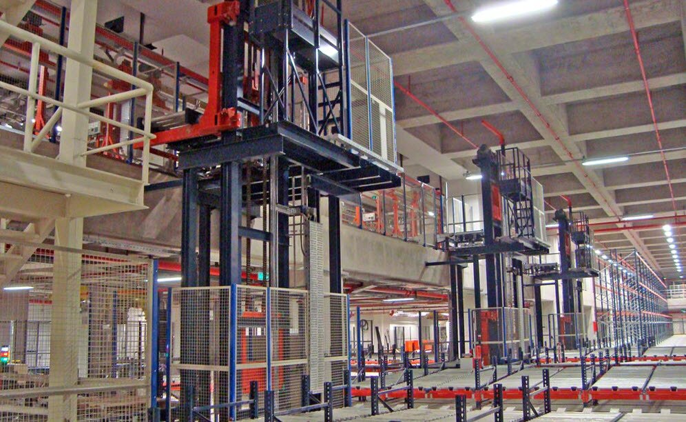 Four lifts transport goods between the different levels