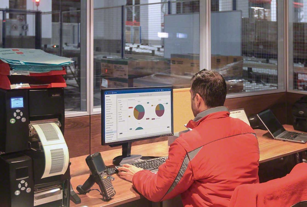 Logistics managers need to have a data analysis tool to check the status of the installation and make improvements