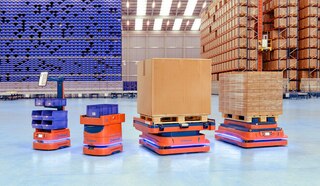 Roboți mobili autonomi (AMR)